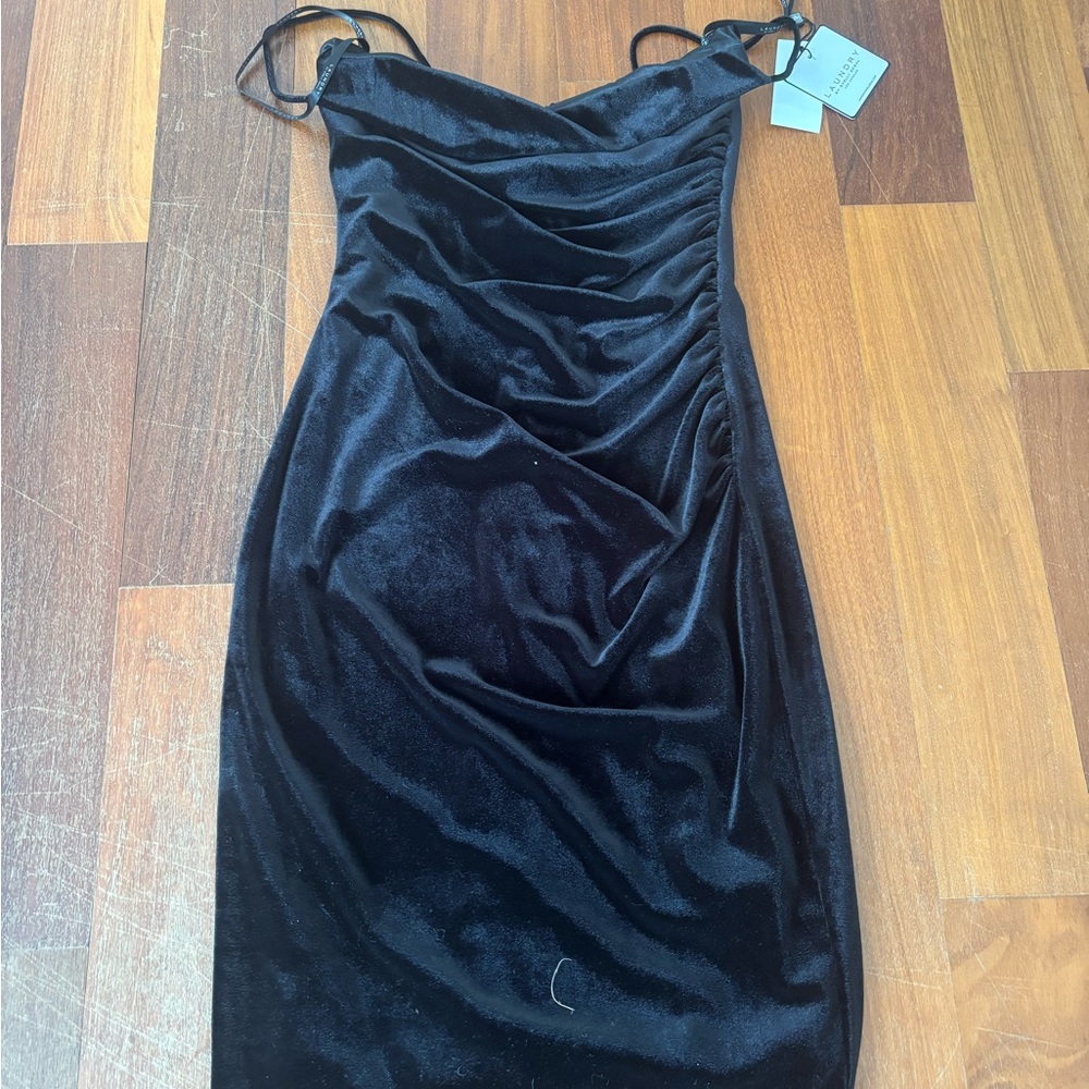 Laundry By Shelli Segal Black Velvet Midi Dress